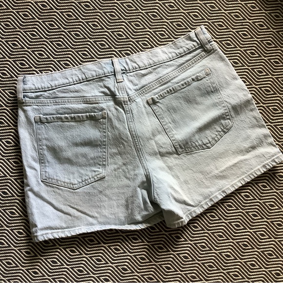 Banana Republic Light Classic Denim Shorts 31/12 - Picture 4 of 7
